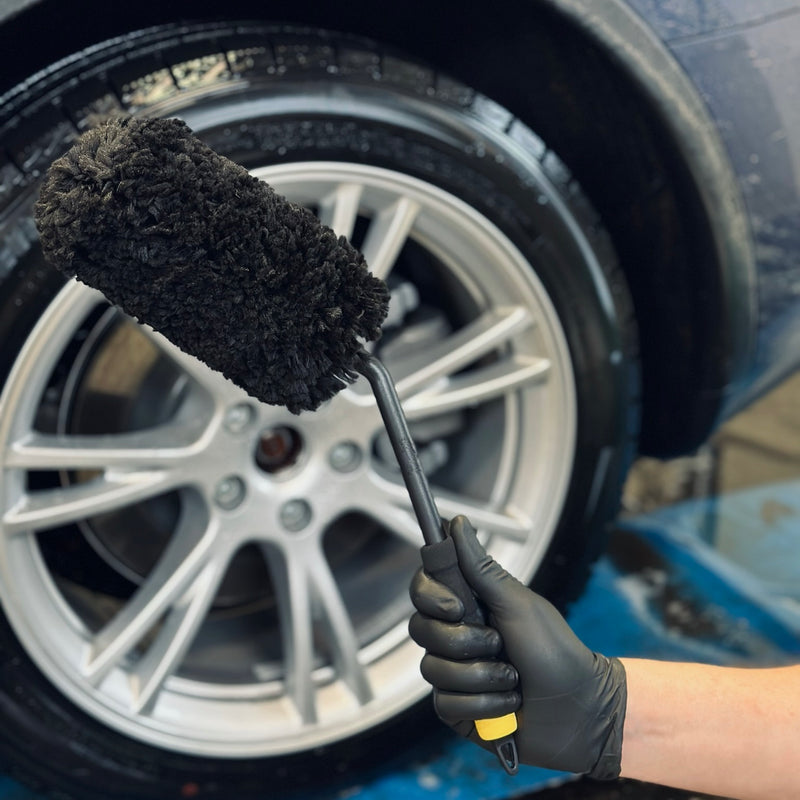 Meguiars Supreme Wheel Brush (Angled)